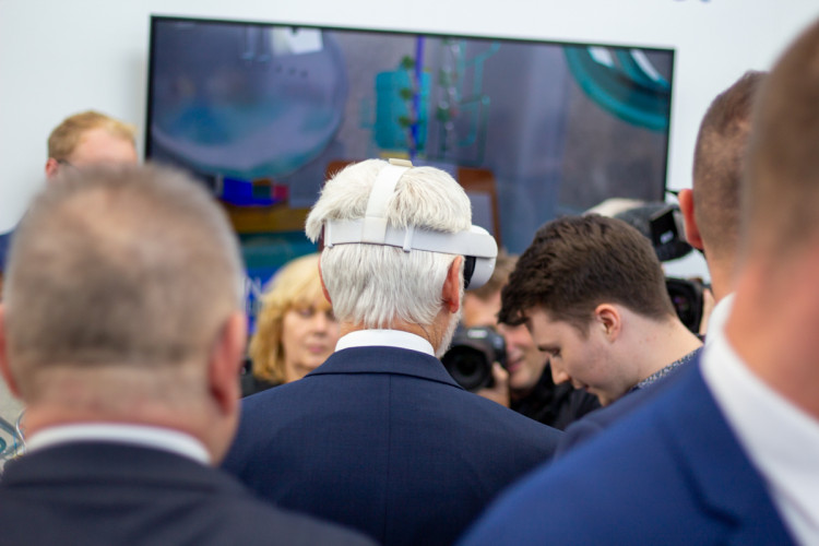 FOTOGALERIE: Prezident Petr Pavel navštívil jižní Moravu. Podívejte se, jak vypadal jeho příjezd na výstaviště