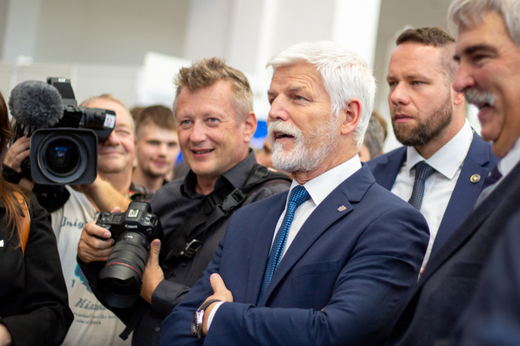 FOTOGALERIE: Prezident Petr Pavel navštívil jižní Moravu. Podívejte se, jak vypadal jeho příjezd na výstaviště