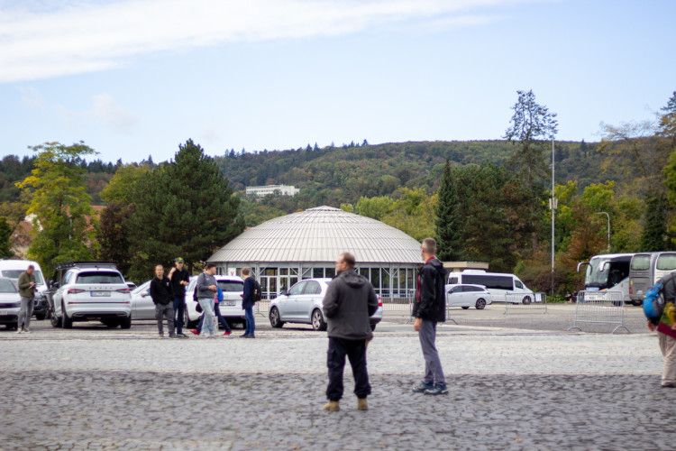 FOTOGALERIE: Prezident Petr Pavel navštívil jižní Moravu. Podívejte se, jak vypadal jeho příjezd na výstaviště