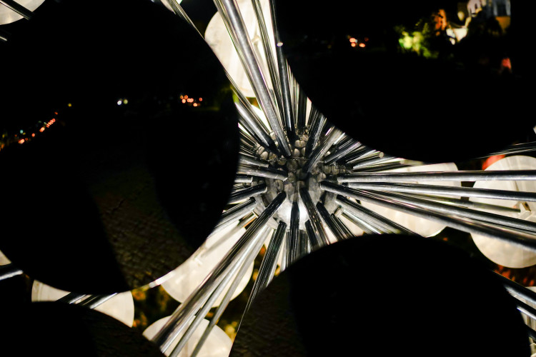 FOTOGALERIE: Začíná Signal Festival, na dvou trasách nabídne dvě desítky instalací