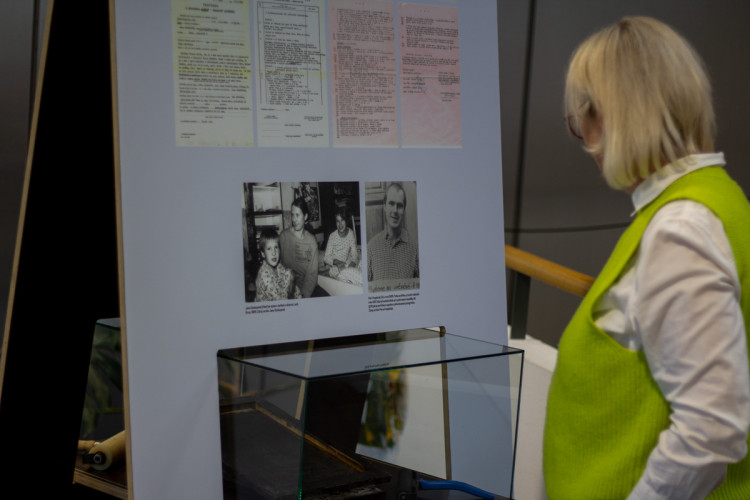 FOTOGALERIE: V Moravské zemské knihovně zahájili výstavu, která dokumentuje brněnský samizdat