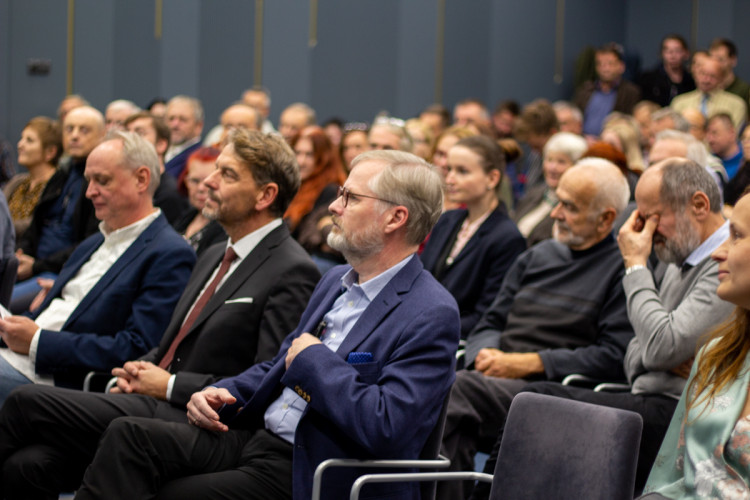 FOTOGALERIE: V Moravské zemské knihovně zahájili výstavu, která dokumentuje brněnský samizdat