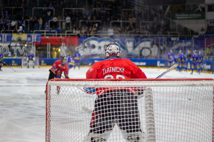 FOTOGALERIE: Podívejte se, jak vypadala atmosféra před hokejovým zápasem MUNI a VUT