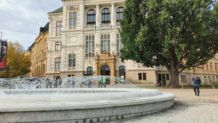FOTOGALERIE: Fontána před Západočeským muzeem v Plzni