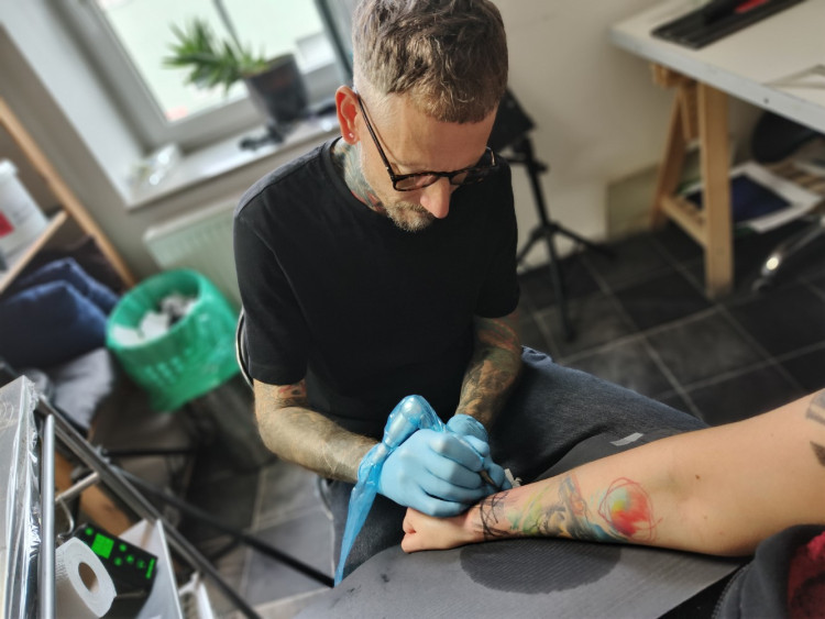 FOTOGALERIE: Wild Lines Tattoo
