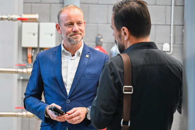 V Porubě už rok stojí budova, ve které vědci zachraňují svět