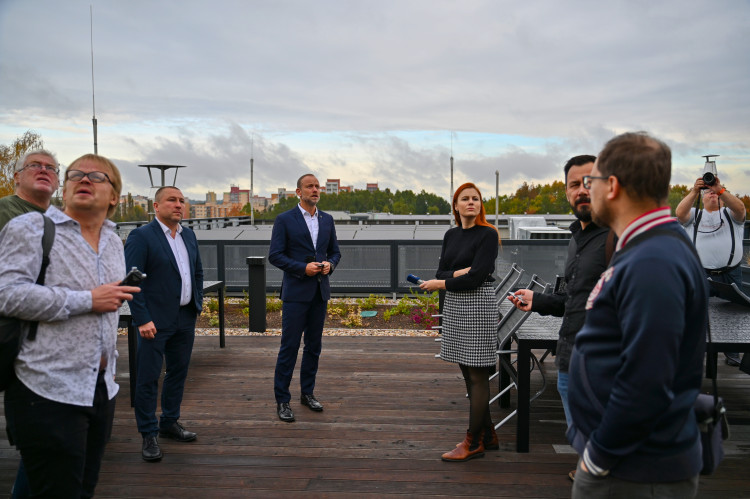 V Porubě už rok stojí budova, ve které vědci zachraňují svět