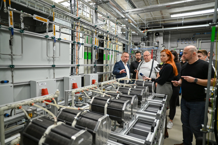 V Porubě už rok stojí budova, ve které vědci zachraňují svět