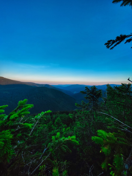FOTOGALERIE: Jedinečné výhledy na úžasnou přírodu Jeseníků a dolní nádrž Dlouhé stráně