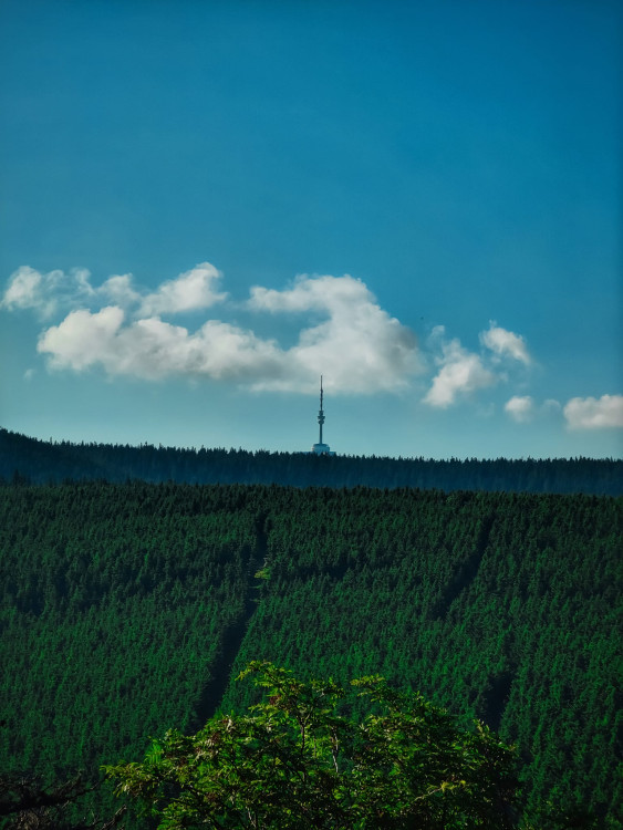 FOTOGALERIE: Jedinečné výhledy na úžasnou přírodu Jeseníků a dolní nádrž Dlouhé stráně