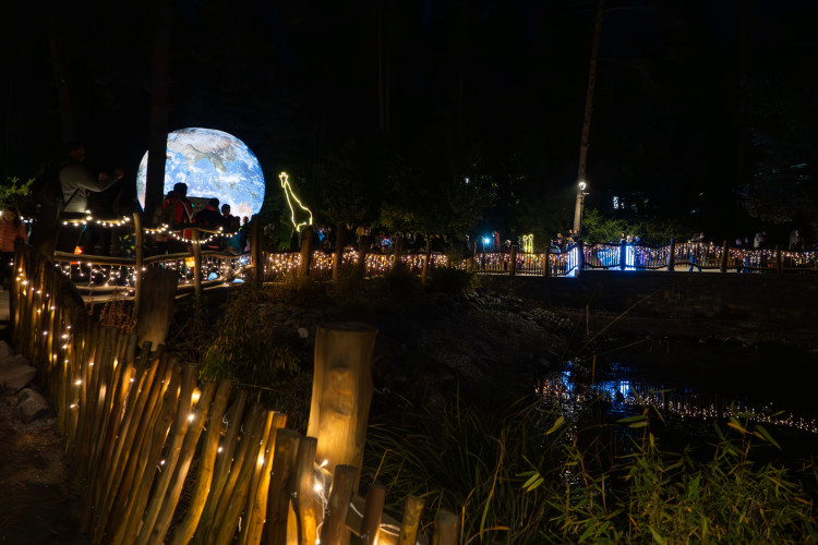 FOTOGALERIE: Večeru duchů a Zoo světel na Svatém Kopečku