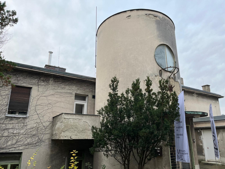 FOTOGALERIE: : Vila brněnské rodiny Wittalových se dočká rekonstrukce. Vznikne tam židovské centrum a kavárna