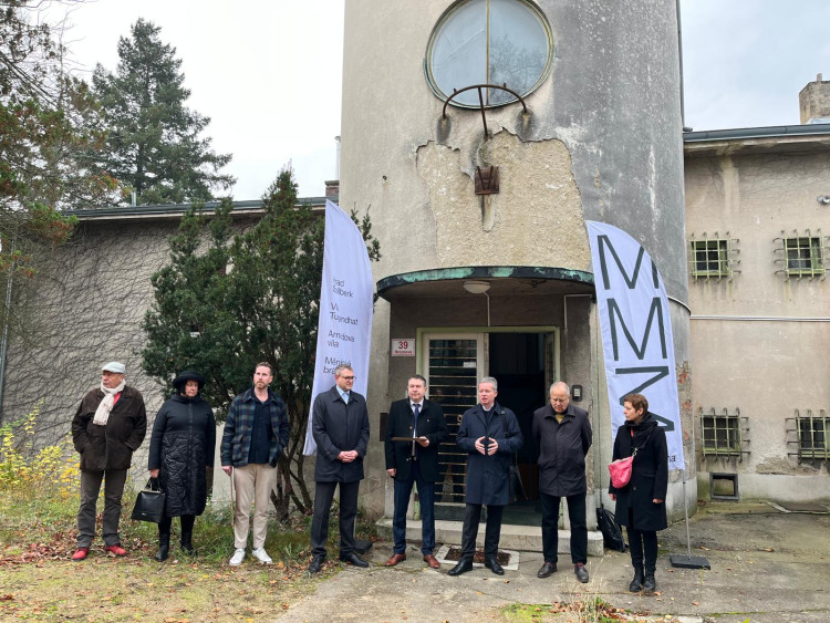 FOTOGALERIE: : Vila brněnské rodiny Wittalových se dočká rekonstrukce. Vznikne tam židovské centrum a kavárna