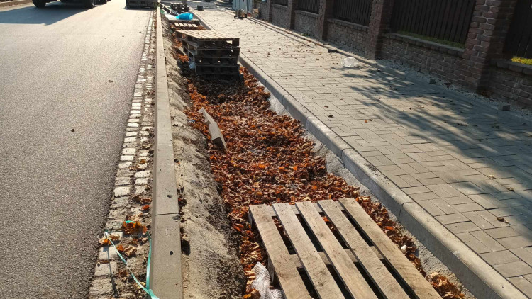 FOTOGALERIE: Důležitý průtah Hanušovicemi prošel opravami