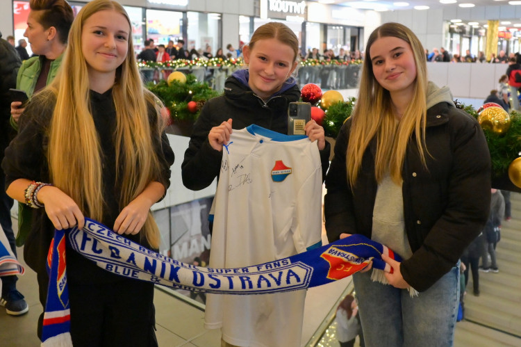 Jedině Baník! Modrobílí obsadili obchodní centrum
