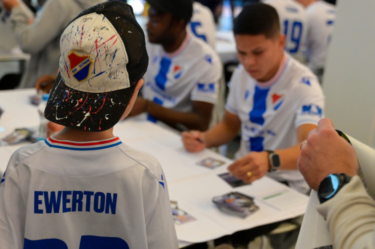Jedině Baník! Modrobílí obsadili obchodní centrum