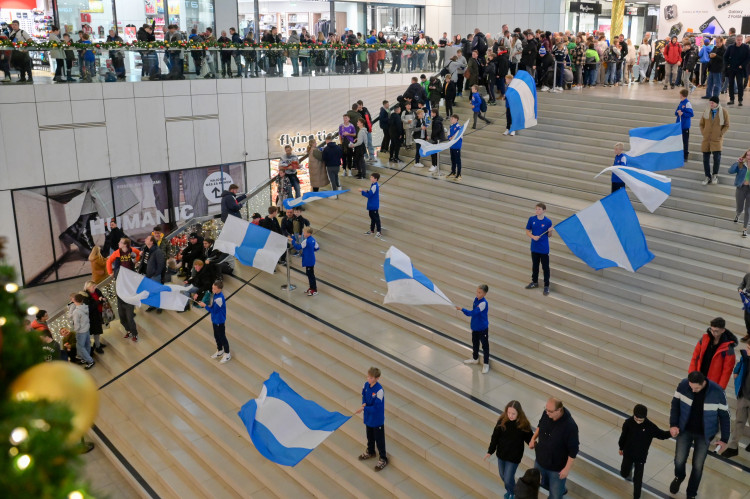 Jedině Baník! Modrobílí obsadili obchodní centrum
