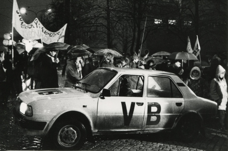 FOTOGALERIE: Sametová revoluce v Olomouci