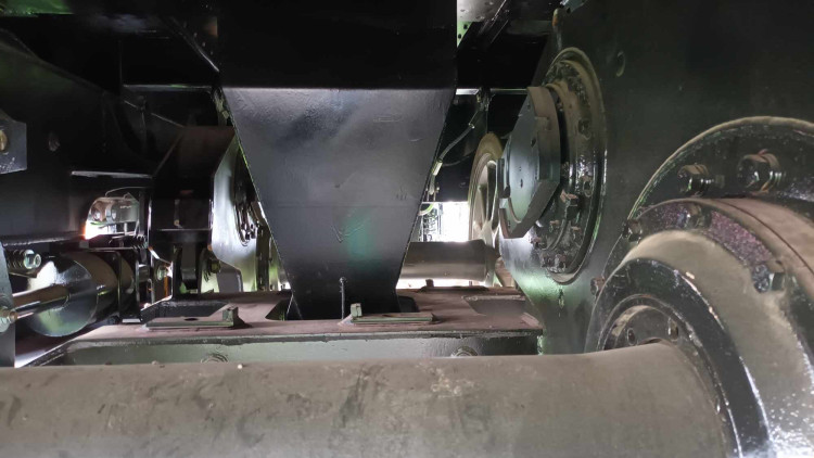 FOTOGALERIE: Přerovská firma Českomoravská železniční opravna zachránila unikátní stroj