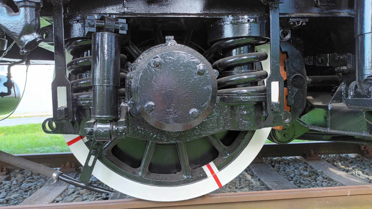 FOTOGALERIE: Přerovská firma Českomoravská železniční opravna zachránila unikátní stroj