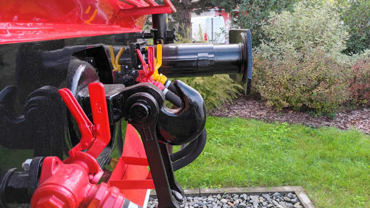 FOTOGALERIE: Přerovská firma Českomoravská železniční opravna zachránila unikátní stroj