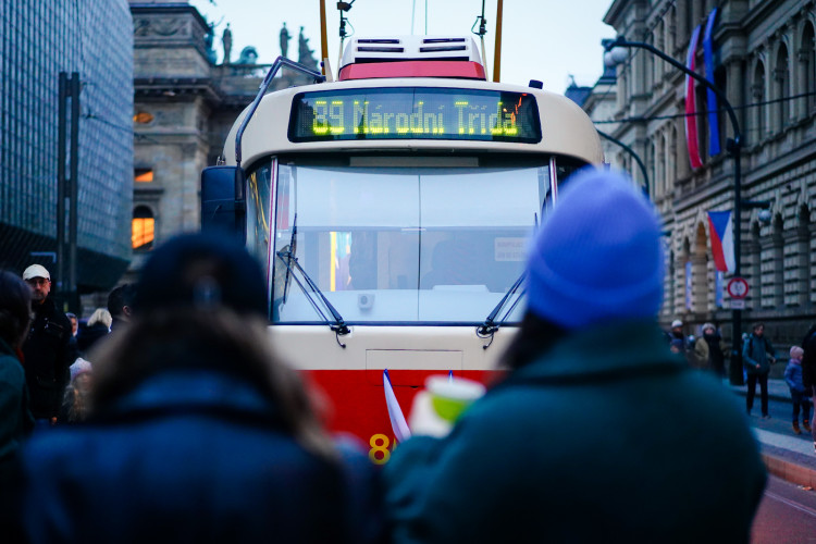 FOTOGALERIE: Podívejte se, jaká byla atmosféra na Národní třídě