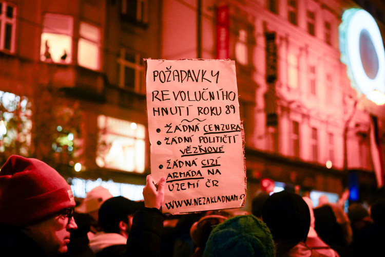 FOTOGALERIE: Podívejte se, jaká byla atmosféra na Národní třídě