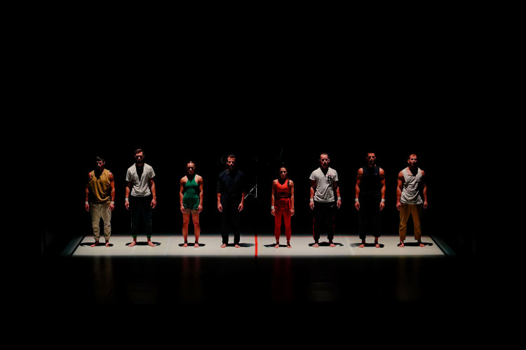 FOTOGALERIE: Akrobatická čísla i příběh. Podívejte se, jak vypadá moderní cirkus