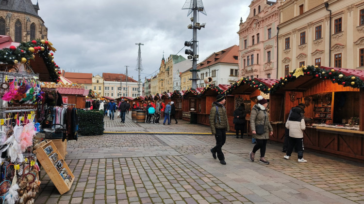 FOTOGALERIE: Adventní trhy ba náměstí Republiky 2024