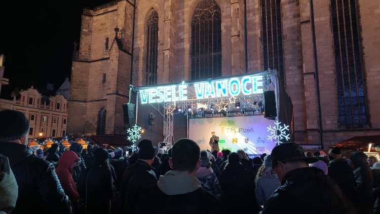 FOTOGALERIE: Adventní trhy ba náměstí Republiky 2024