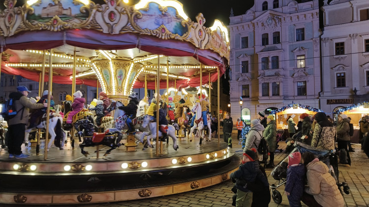 FOTOGALERIE: Adventní trhy ba náměstí Republiky 2024