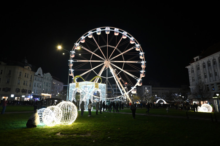 FOTOGALERIE: Rozsvícení vánočního stromu v Ostravě