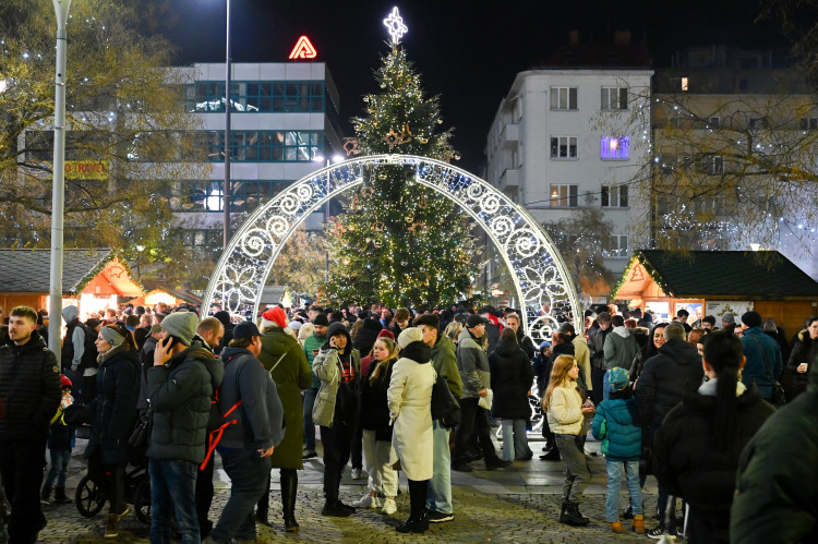 FOTOGALERIE: Rozsvícení vánočního stromu v Ostravě