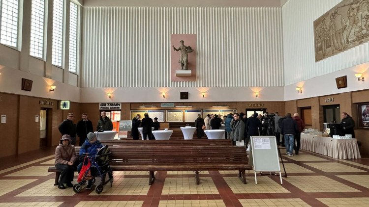 FOTOGALERIE: Zahájení rekonstrukce nádraží v Klatovech