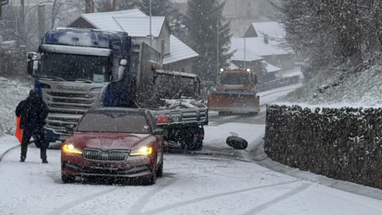 FOTOGALERIE: Sníh potrápil Olomoucký kraj