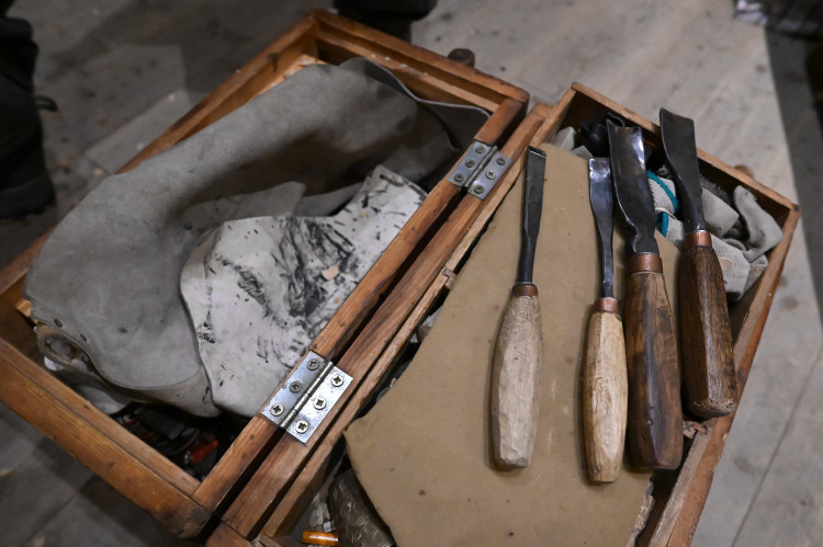 FOTOGALERIE: Vánoce v Ostravě baví. Lidé navštěvují hrad i světelná městečka