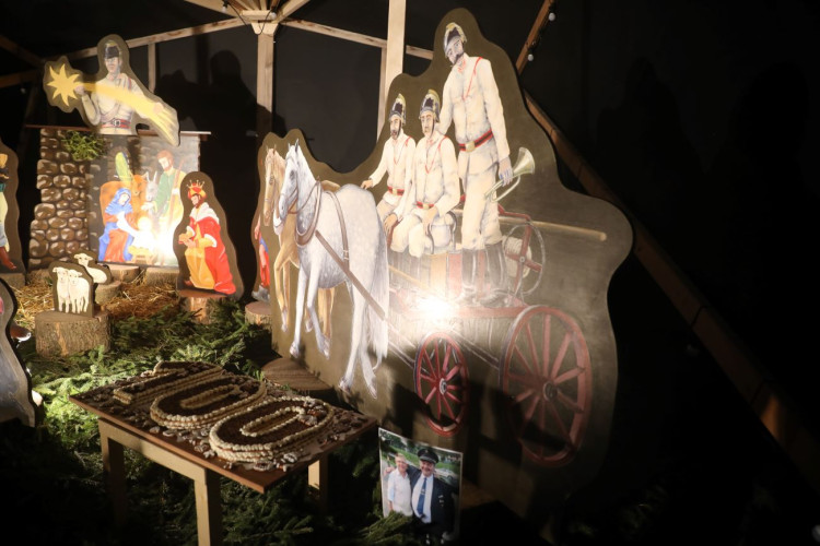 FOTOGALERIE: Šumavský hasičský betlém