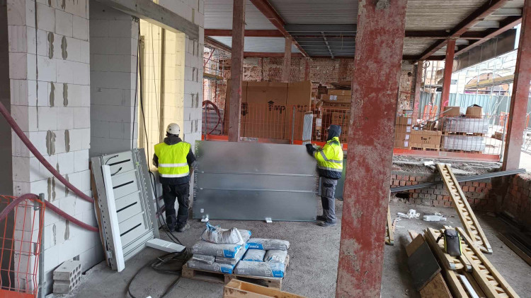 FOTOGALERIE: Rekonstruovaná budova na náměstí se stane novou dominantou Přerova