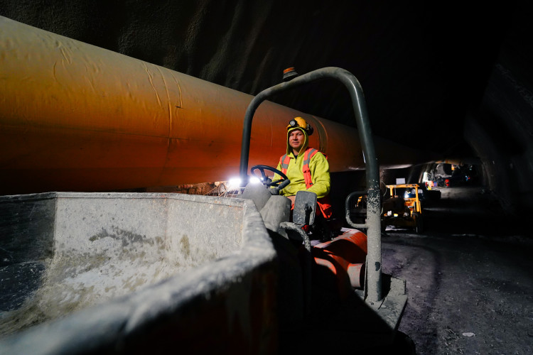 FOTOGALERIE: Stavba metra D je v plném proudu. Podívejte se, jak to vypadá v budoucí stanici Pankrác