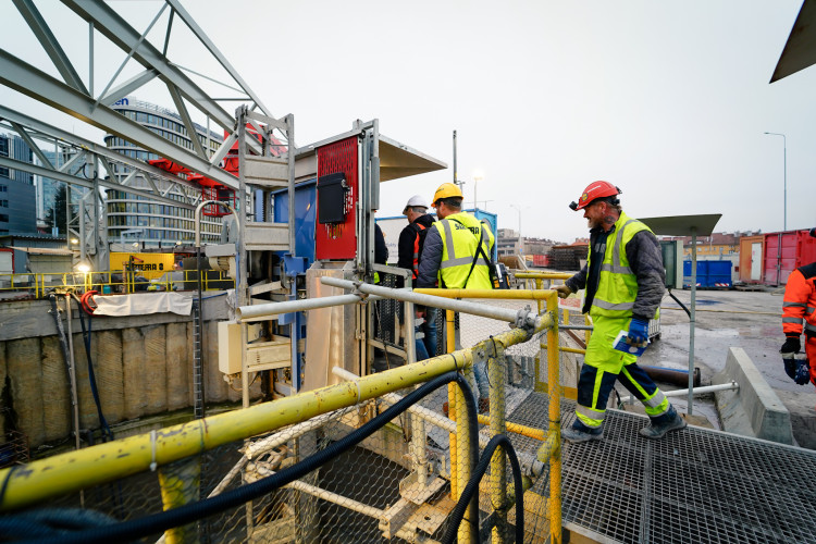 FOTOGALERIE: Stavba metra D je v plném proudu. Podívejte se, jak to vypadá v budoucí stanici Pankrác
