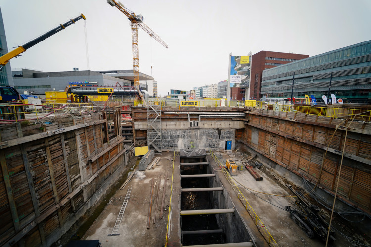 FOTOGALERIE: Stavba metra D je v plném proudu. Podívejte se, jak to vypadá v budoucí stanici Pankrác