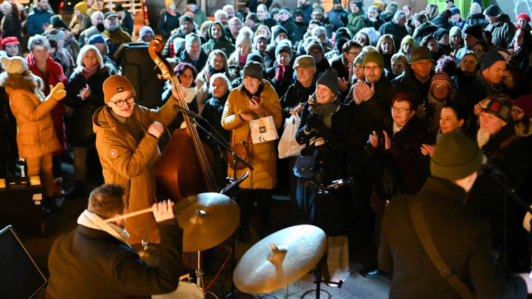 FOTOGALERIE: Pod Sýkorákem nebylo k hnutí. Vánoční blues táhne