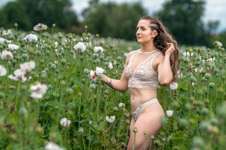 FOTOGALERIE: Nejmladší talentované vzpěračky se představily v kalendáři na rok 2025