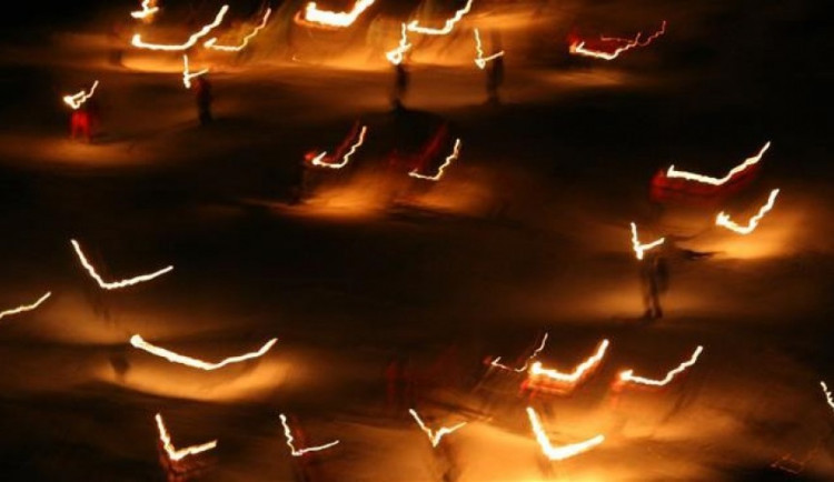 FOTOGALERIE: Silvestrovská jízda s pochodněmi 2024