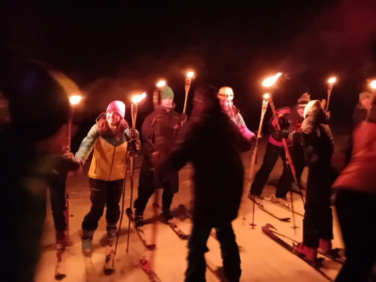 FOTOGALERIE: Silvestrovská jízda s pochodněmi 2024