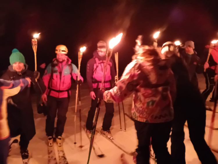 FOTOGALERIE: Silvestrovská jízda s pochodněmi 2024