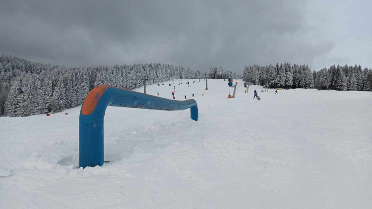 FOTOGALERIE: Snowpark na Paprsku má nové bezpečné překážky