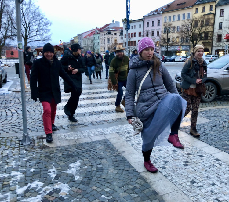 Pochod švihlou chůzí v Jihlavě