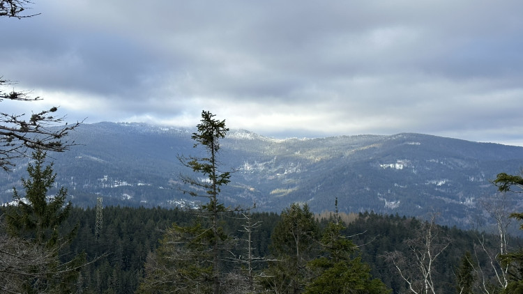 FOTOGALERIE: Vyhlídka zamilovaných nad obcí Hojsova Stráž