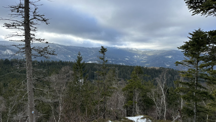 FOTOGALERIE: Vyhlídka zamilovaných nad obcí Hojsova Stráž
